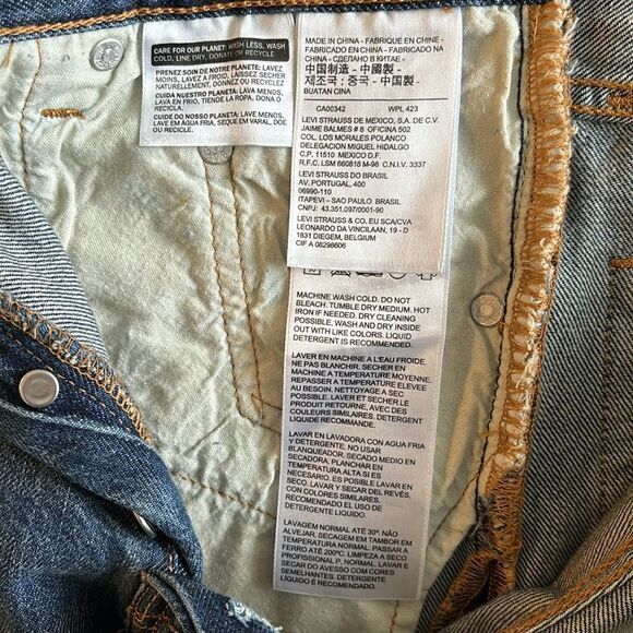 Levi’s 501 Button Fly High Rise Distressed Destroyed Jeans Size 24 - Picture 11 of 14